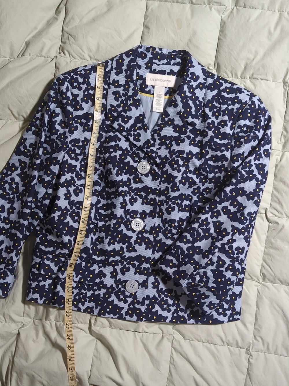 Liz Claiborne Light Blue and Navy Floral Button Jacket